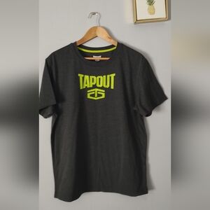 Tapout  Men shirt Atletic  size Medium color Gray   idea for Gym  good condition